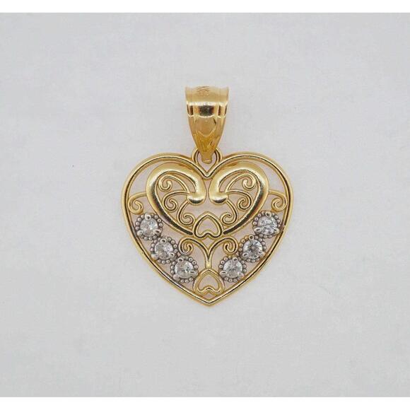 Estate Sale 10k Yellow Gold Heart Pendant Cubic Zirconia Vintage Charm